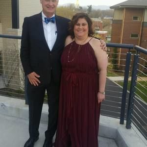 Meet your Posher, Lori